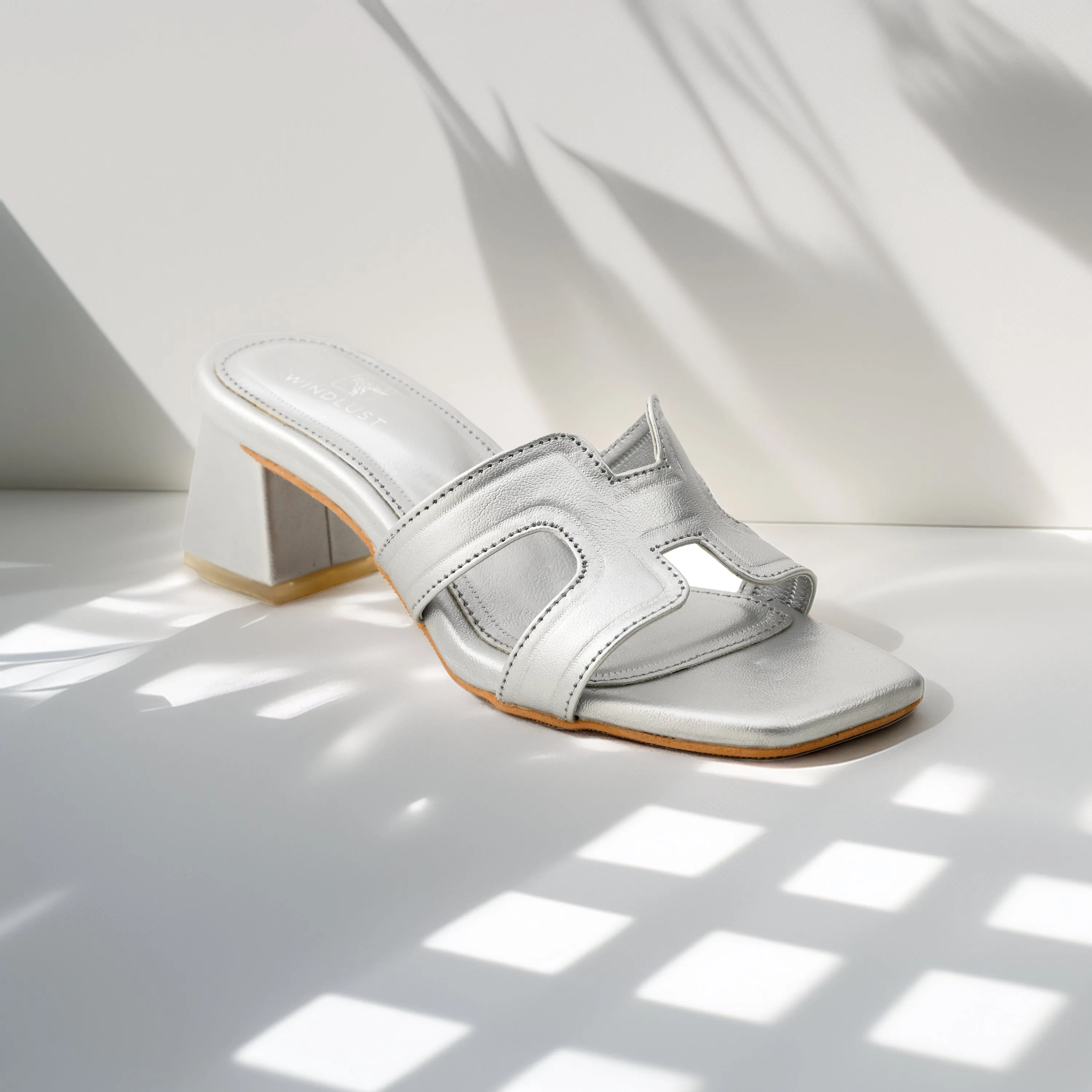 4 Way Cut Solid Heels - Matte Silver