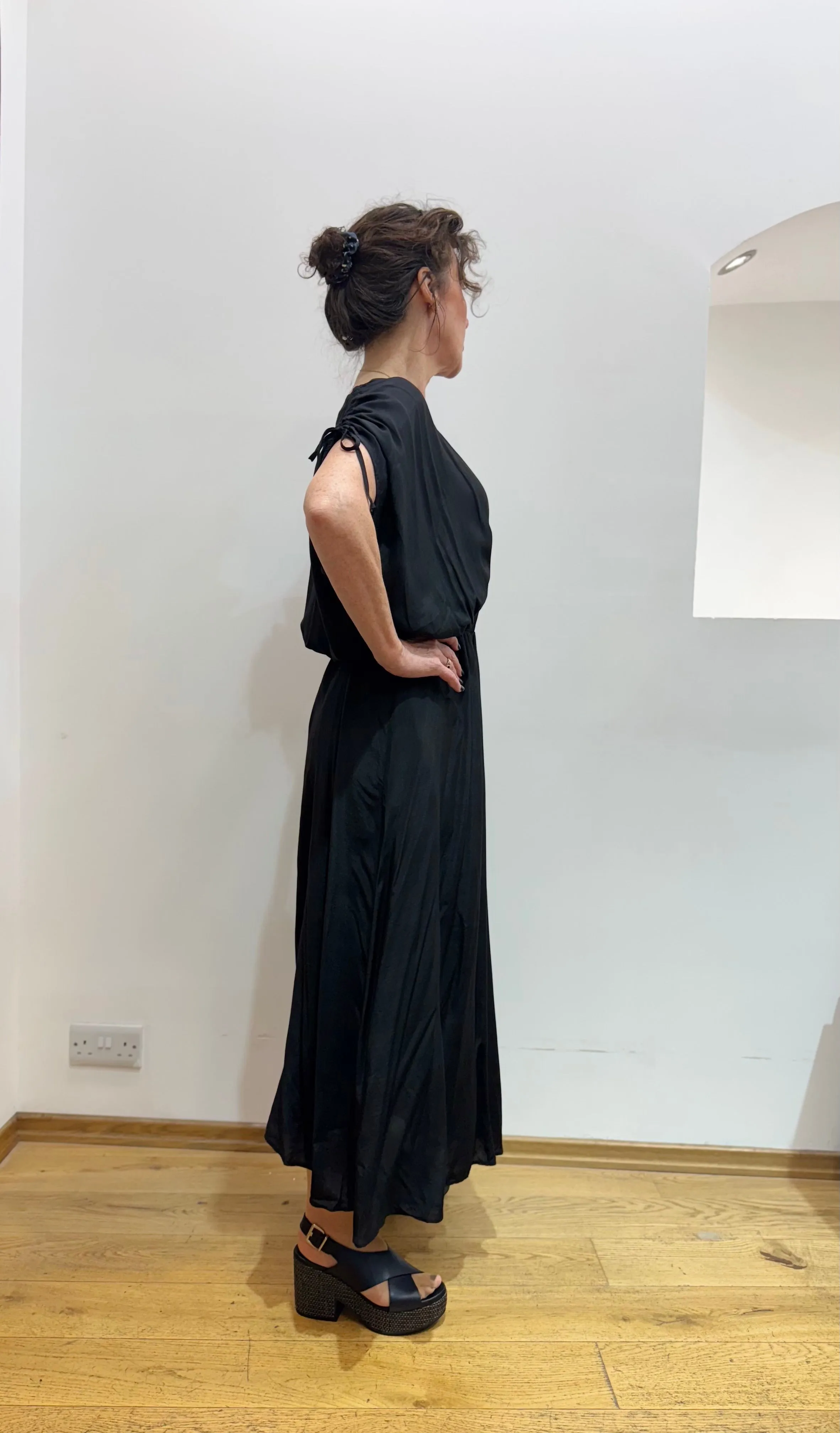 EC 12G03999 Goddess maxi dress