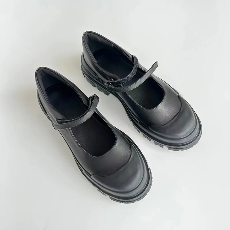 Handmade Leather Flat Mary Jane Shoes For Women Round Toe in Beige/Black