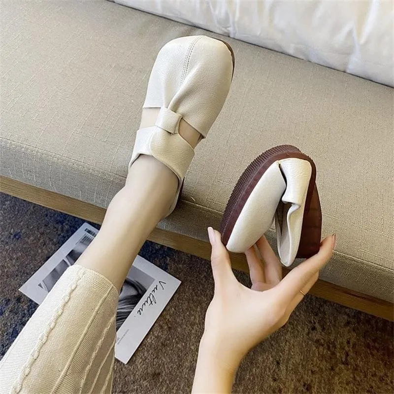 Hot Sale 49% OffPlus-size Cut-Out Design Flat Mules