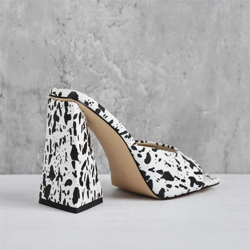 Mixed Colors Novelty Sandals
