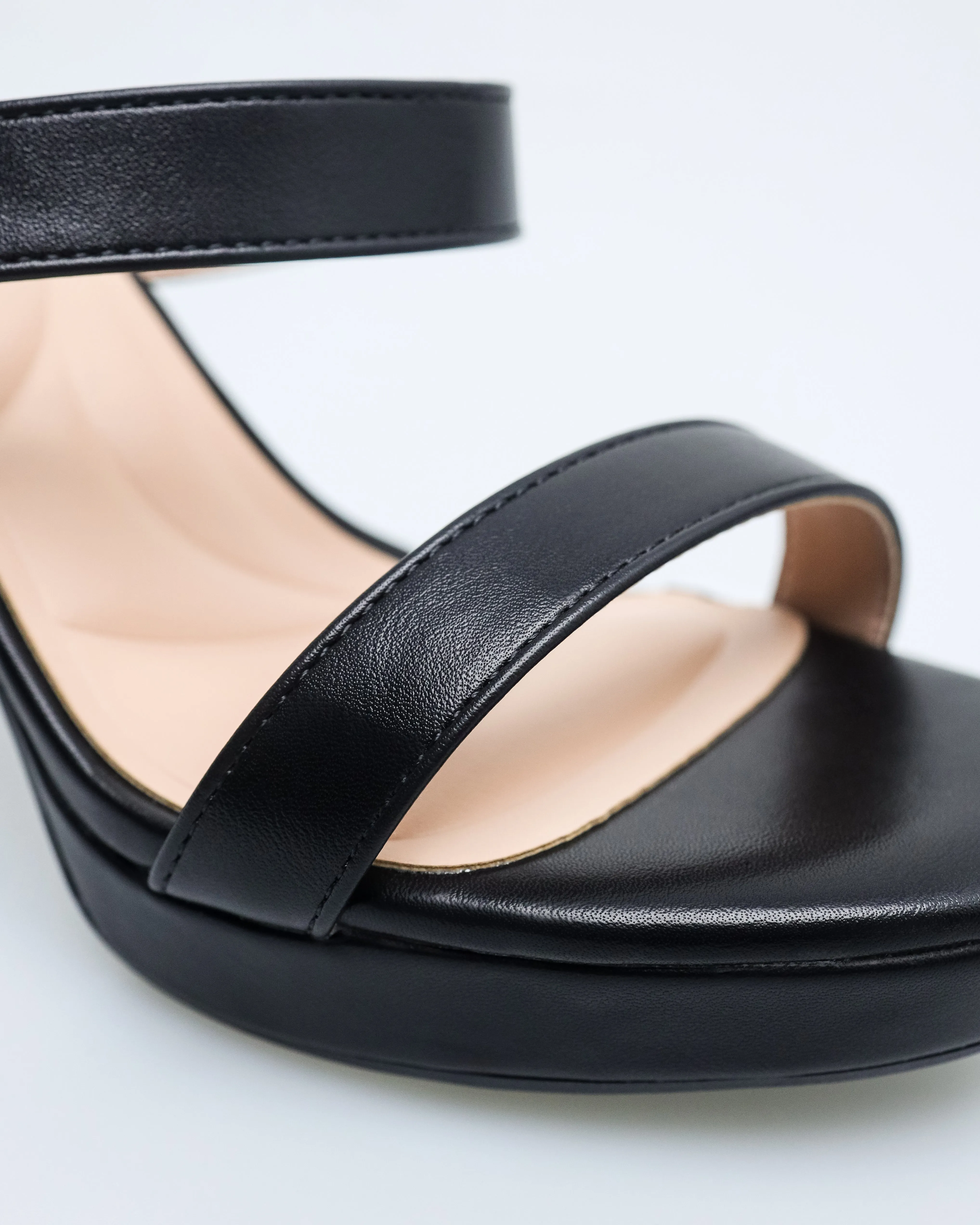 Tomaz NN356 Ladies Duo Strap Heels