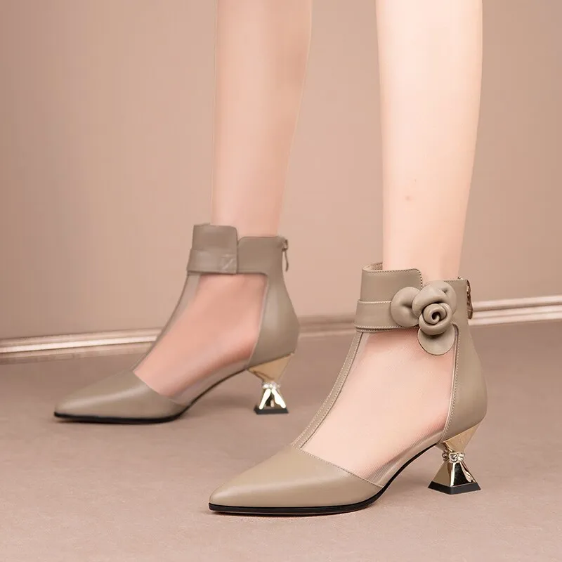 Vintage Pointed Toe Ankle Shoes with Elegant Floral Accent